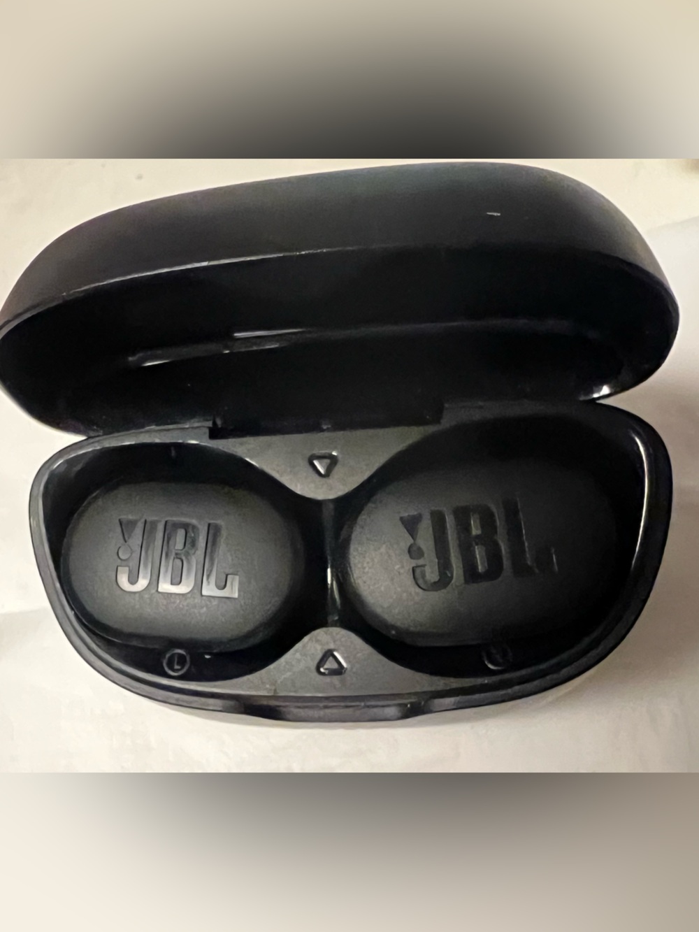Used Jbl tune ear buds